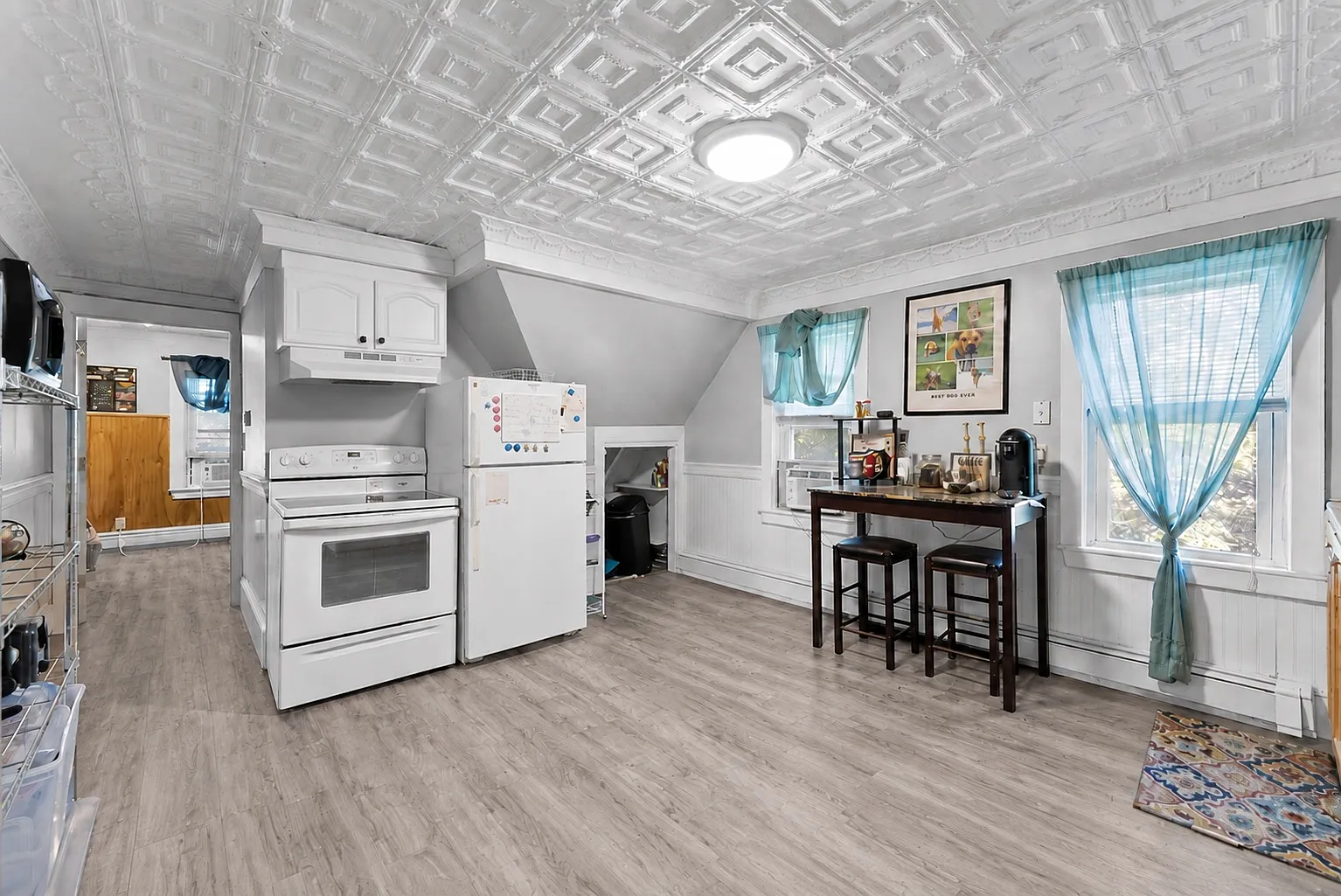 21 Russell St — Photo 1