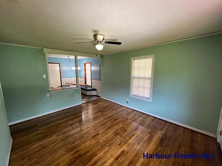 3304 Anson Ct — Photo 3