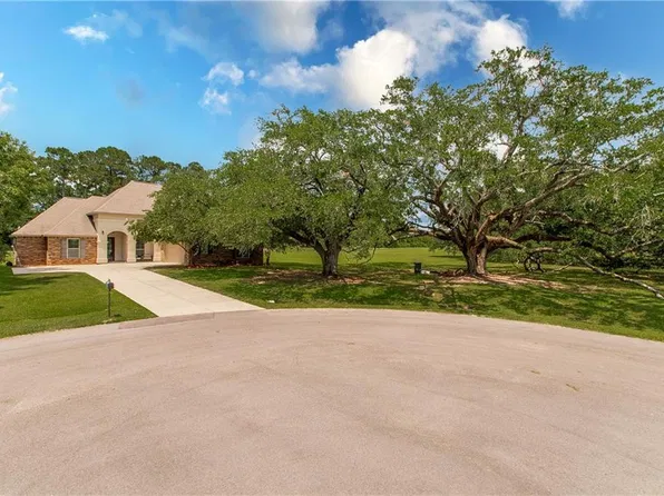 429 Katie Ct, Madisonville, LA 70447