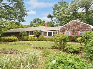 2 Pringle Rd, Miller Place, NY 11764