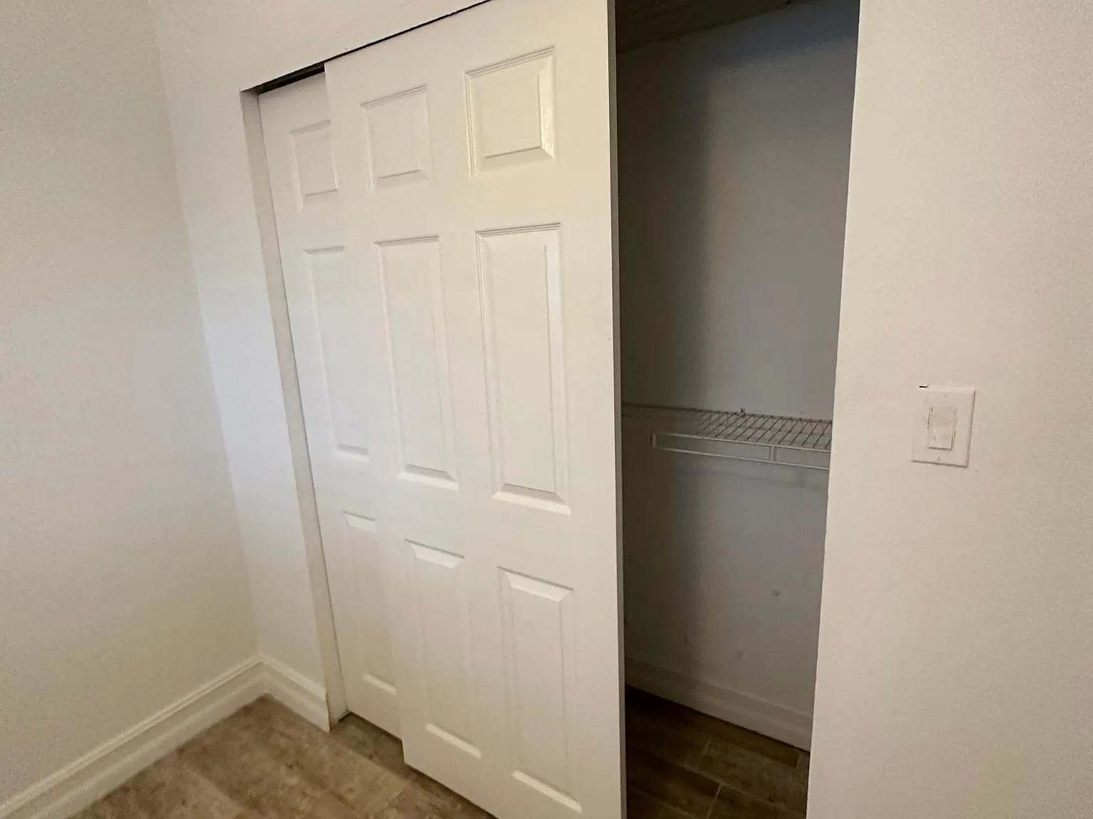 2135 Virginia Ave — Photo 1