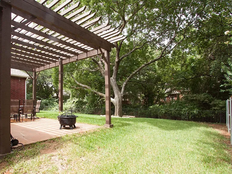 1409 Pearl River Dr — Photo 21