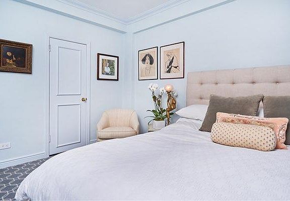 5th image of 45 Sutton Pl S APT 17G
