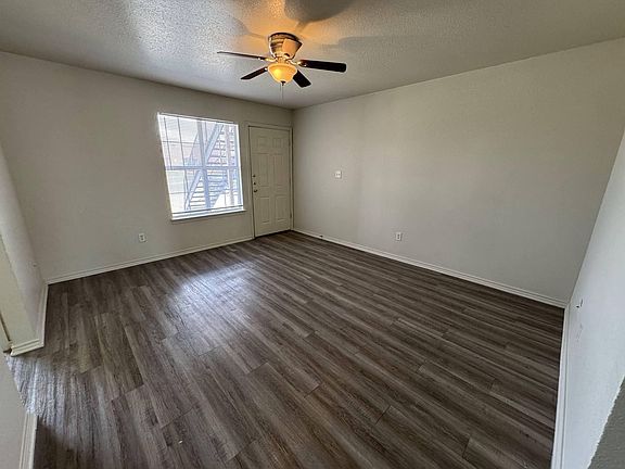2nd image of 2901 Cantabrian Dr APT B
