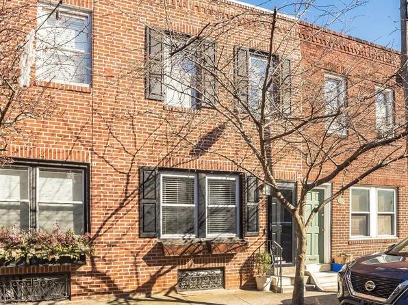 837 N Bambrey St, Philadelphia, PA 19130