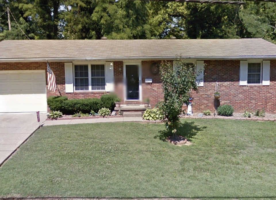 1st image of 302 N Lincoln Ave