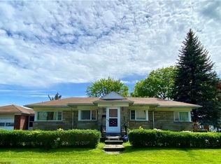 63 Falmouth St, Rochester, NY 14606