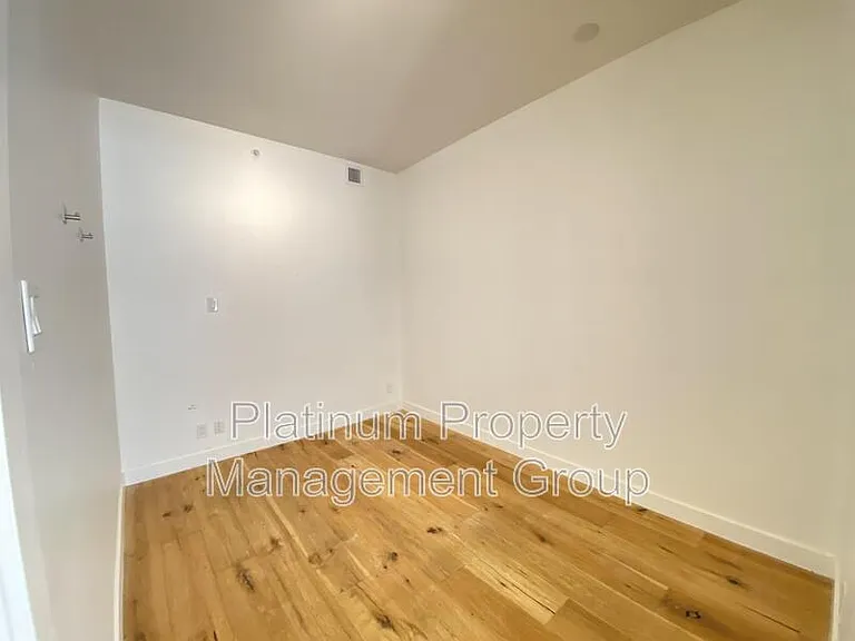 63 Inglewood Park SE — Photo 23