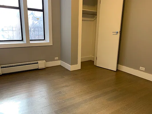 Rented by Bruma Realty LLC | media 7