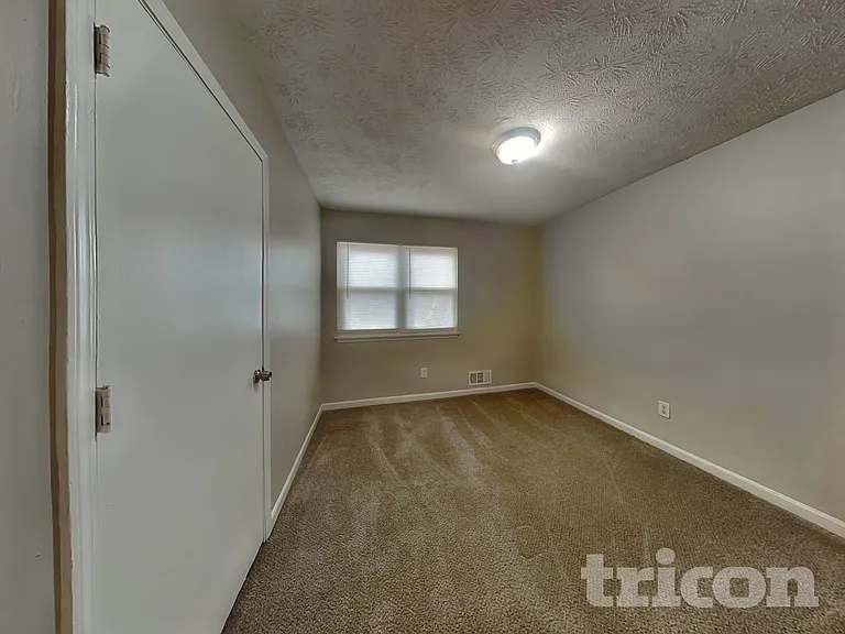 103 Valley Rd — Photo 12