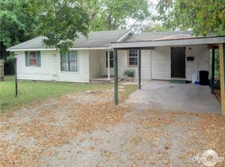 320 Shaver St, Berryville, AR 72616