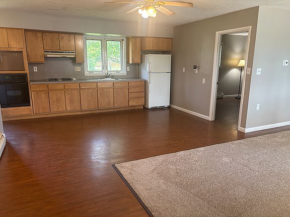 2nd image of 270 S Pleasant Ave #3