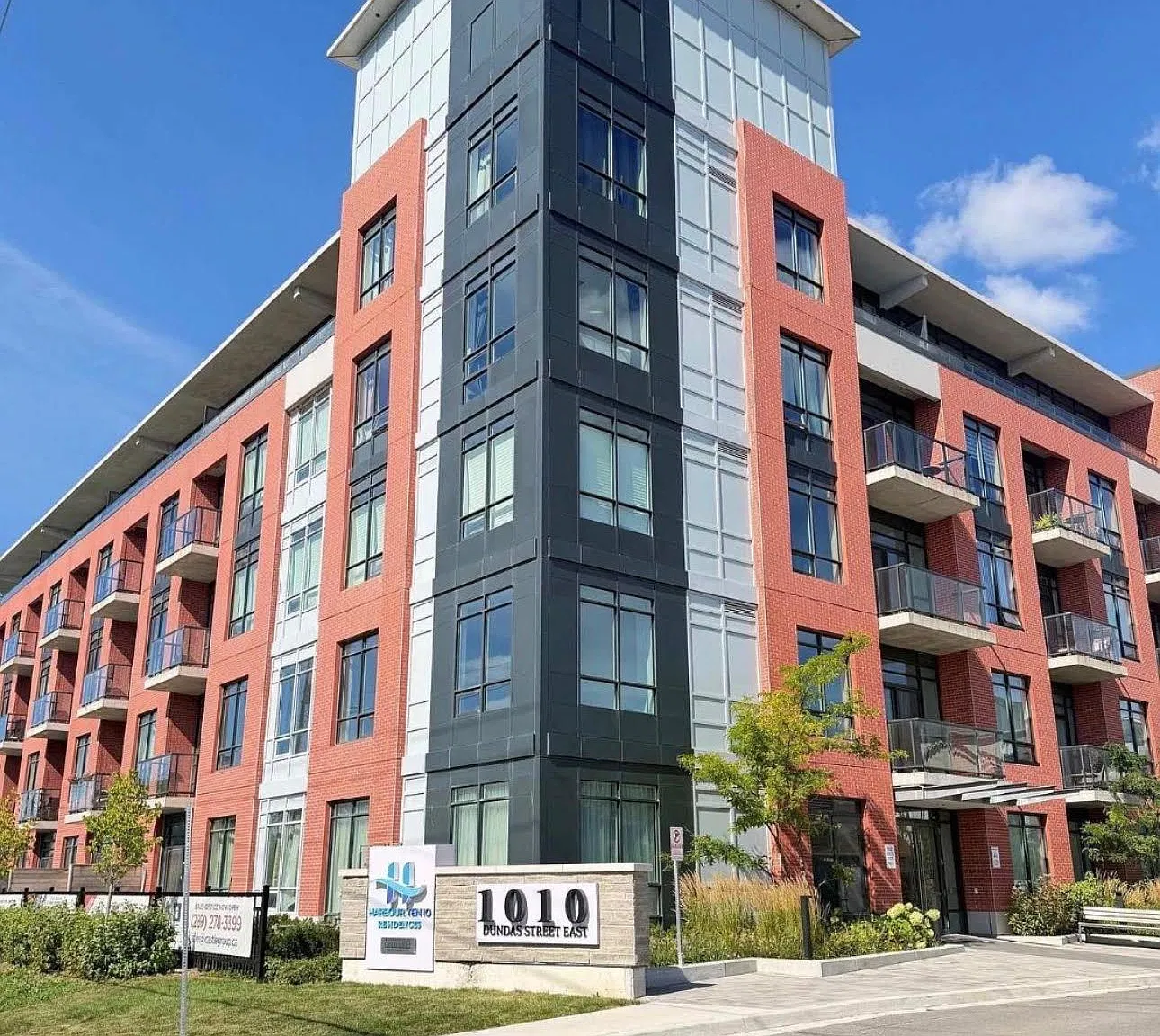 3 bed, $3,100 — Photo 1