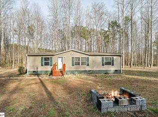 114 Ravenwood Ln, Pickens, SC 29671