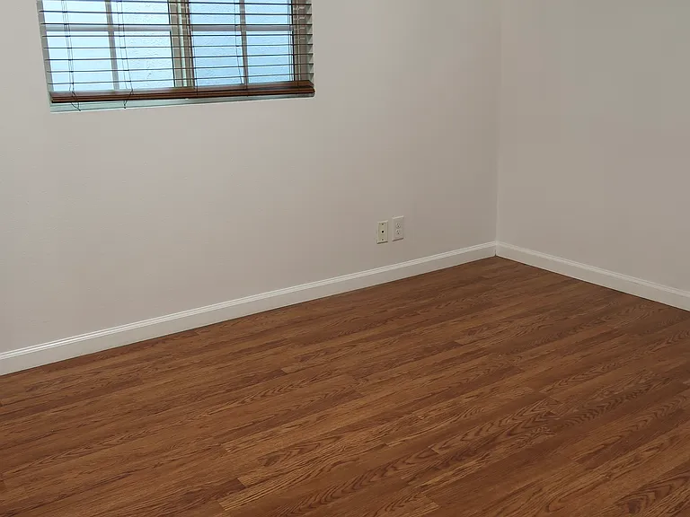 2226 E Poppy St — Photo 11