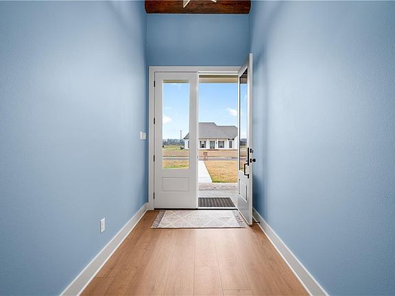 2nd image of 3047 Bayou Fields Dr