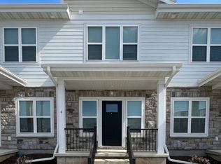2908 Radicchio Dr #4, Madison, WI 53711