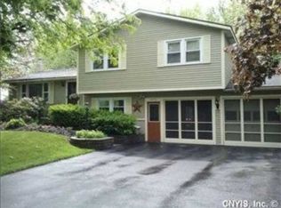 3972 Thrush Ln, Liverpool, NY 13090