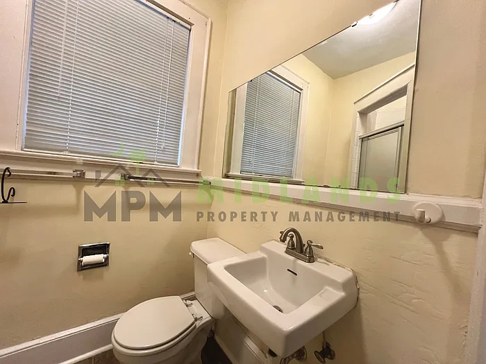 2501 Blossom St — Photo 7