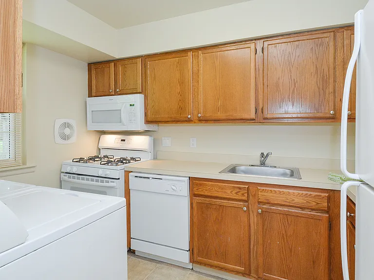 Classic Kitchen Style (shown here in a 2-bedroom floor plan)