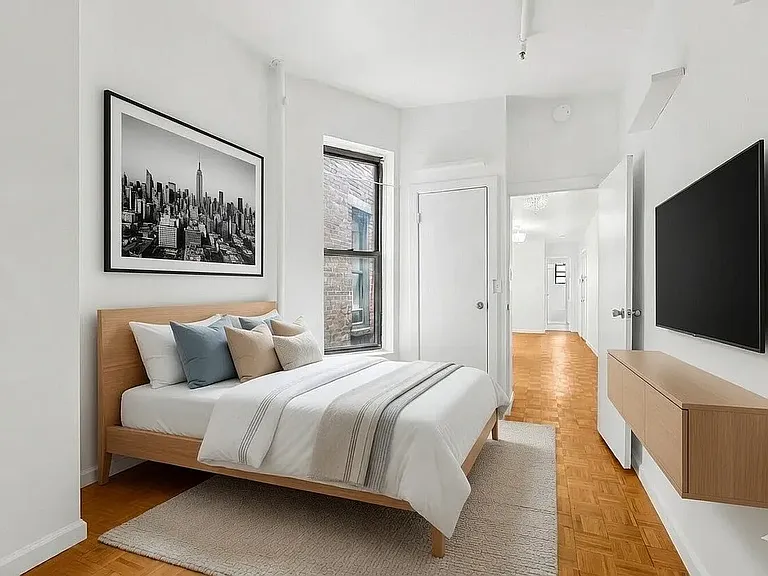 325 E 89th St #5W — Photo 4