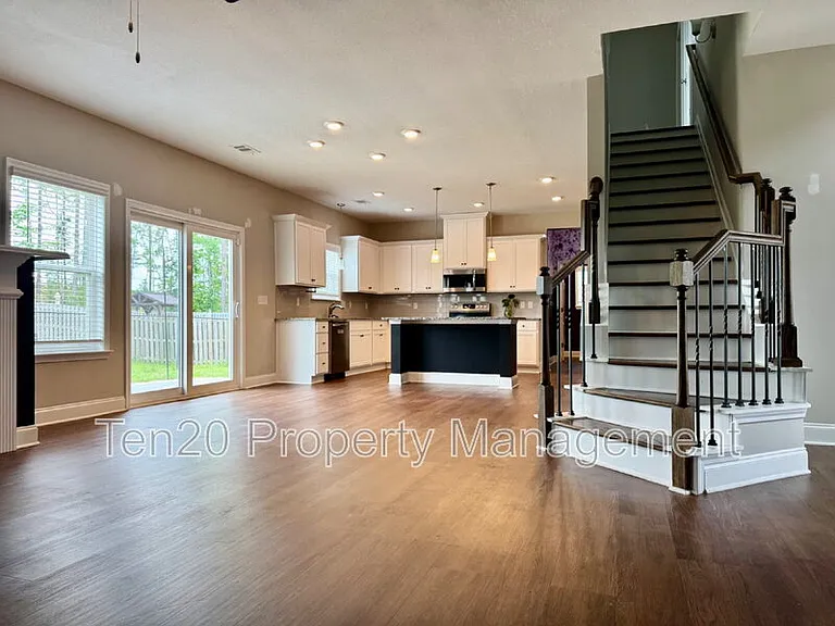 9976 Long Leaf Pine Dr — Photo 12