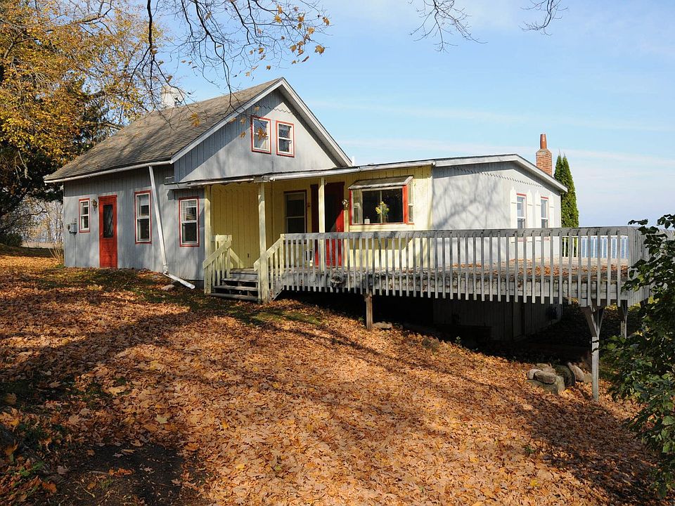 Main House - 3 Bedroom 1 1/2 Bath