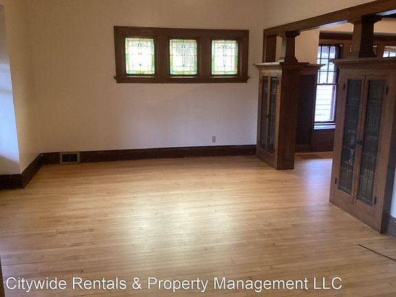 2nd image of 3033 N Bartlett Ave