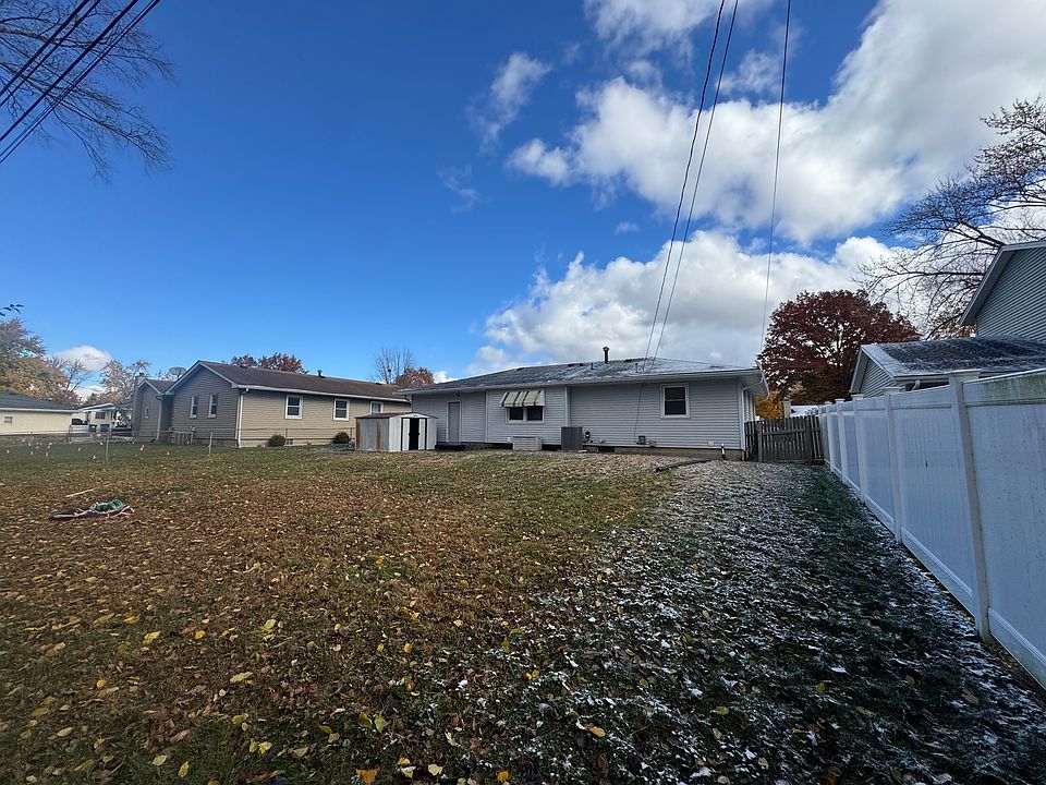 1st image of 3718 N Linwood Ave