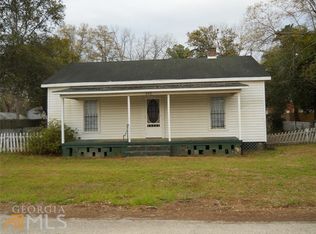 215 W Candler St, Metter, GA 30439