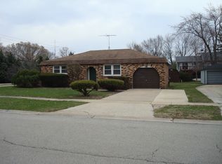 102A Appletree Ct, Yorkville, IL 60560