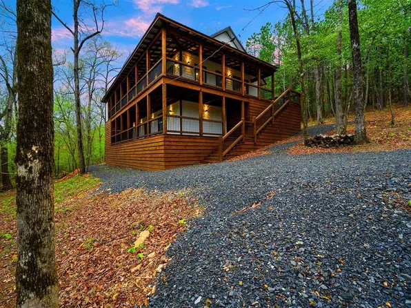 184 Virginia Pine Pl, Broken Bow, OK 74728