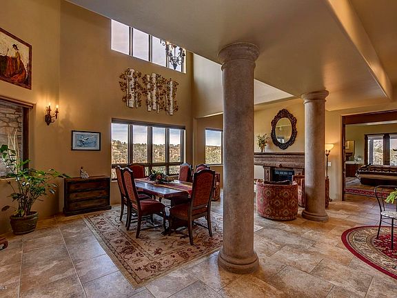 4th image of 2369 Loma Vista Dr