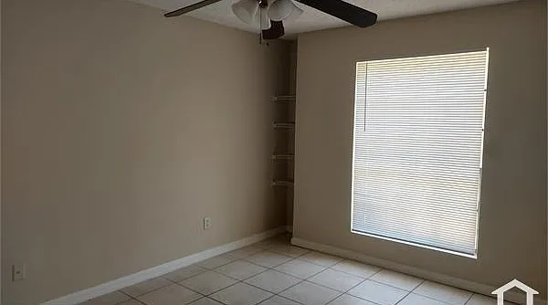 8746 Mallard Reserve Dr — Photo 5