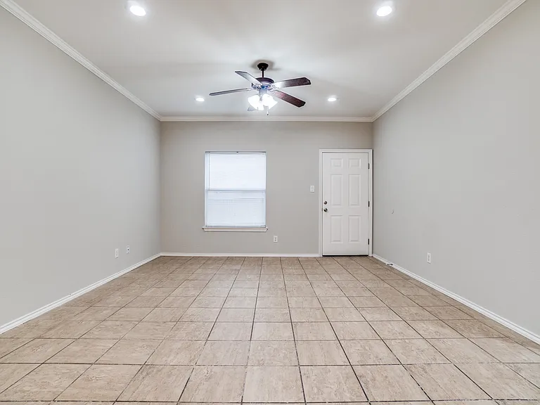 4923 Ali Ave #4 — Photo 5