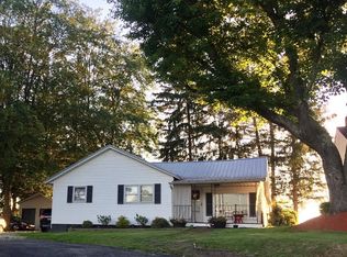 10 Scott Ln, Scott Depot, WV 25560