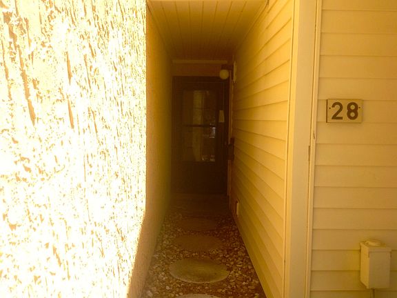 2nd image of 5400 La Moya Ave Unit 28