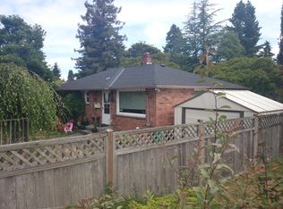 8468 36th Ave SW, Seattle, WA 98126