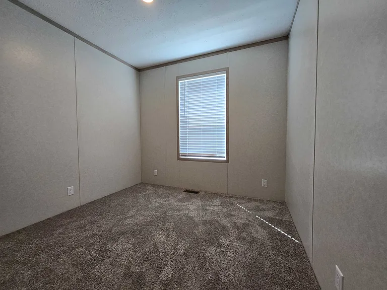 29800 Guilford Cir #151 — Photo 19