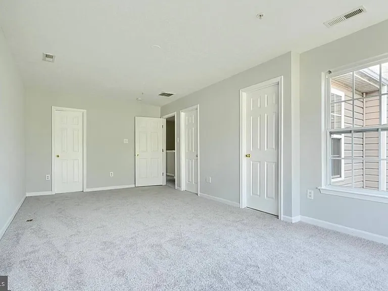 9863 Decatur Rd — Photo 26