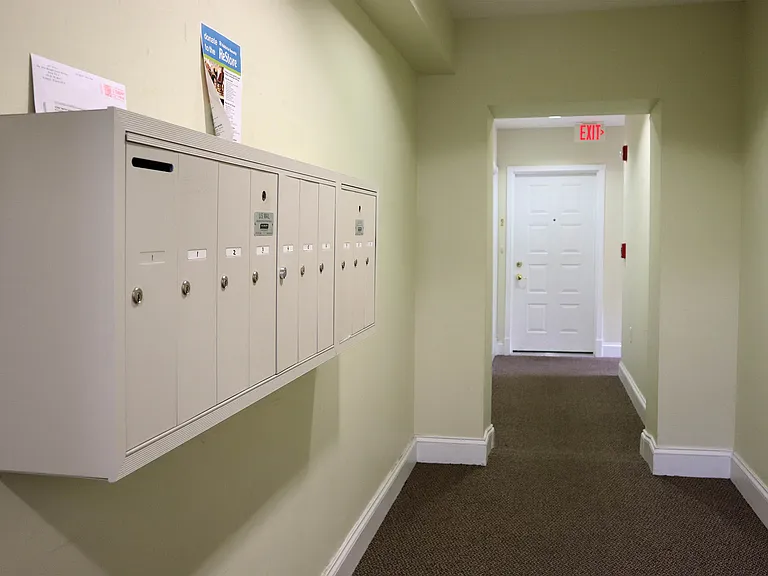 45 E Lock Ln #2 — Photo 24