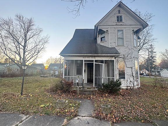 2nd image of 917 N Jefferson St