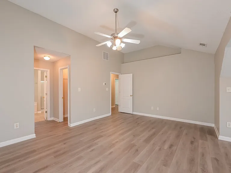 3363 Newtons Crest Cir — Photo 9