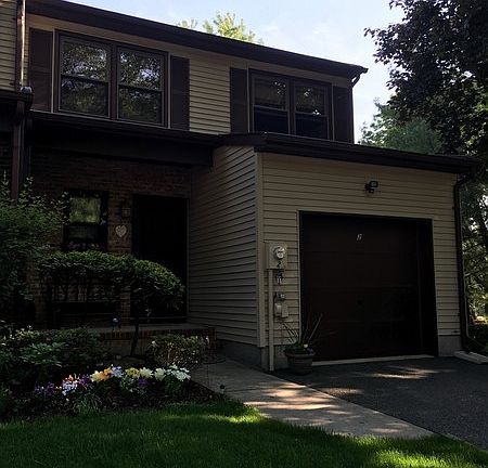 Attached Garage