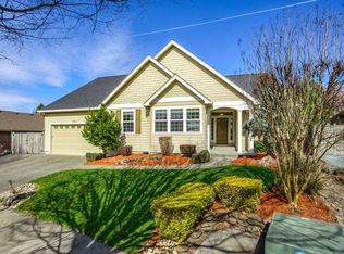 3951 Fieldstone Dr, Medford, OR 97504
