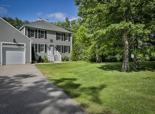 48 Belgian Dr, Seabrook, NH 03874