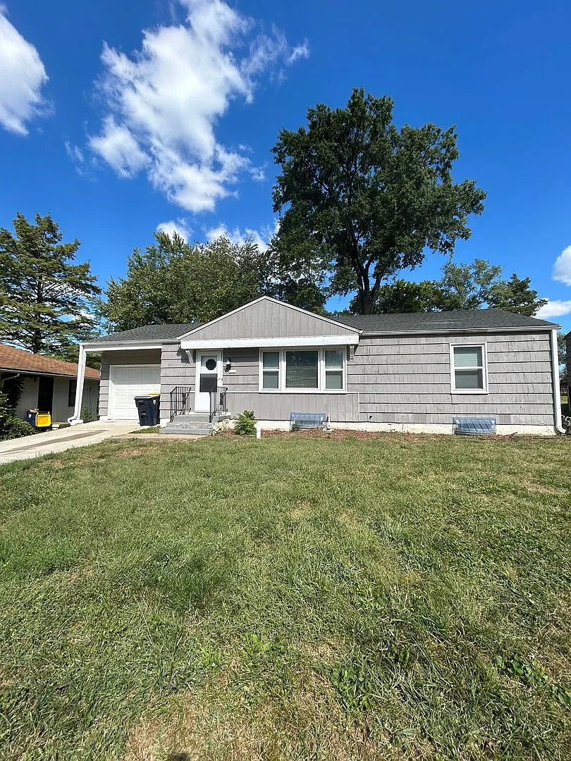 3 Bed, 1 Bath Home in Waldo!! — Photo 1