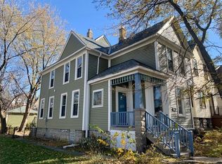 922 S 34th St, Milwaukee, WI 53215