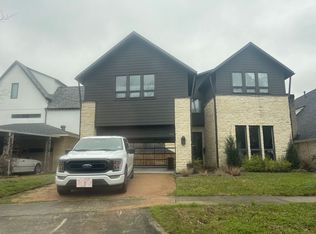 912 Teetshorn St, Houston, TX 77009