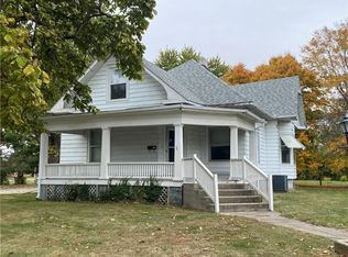 321 N Alabama St, Chrisman, IL 61924